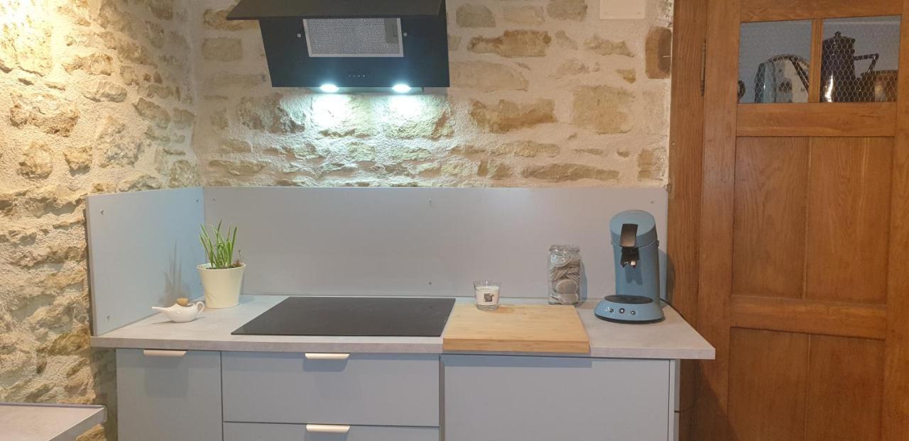 Chez Émile logement entier 2 chambres jardin privé Humes-Jorquenay Buitenkant foto