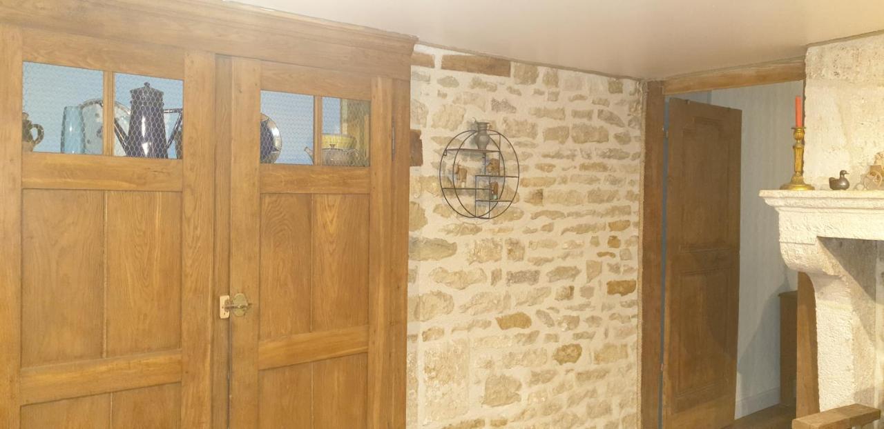 Chez Émile logement entier 2 chambres jardin privé Humes-Jorquenay Buitenkant foto