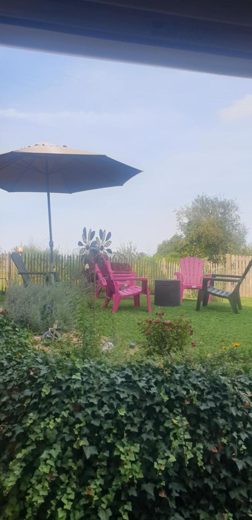 Chez Émile logement entier 2 chambres jardin privé Humes-Jorquenay Buitenkant foto